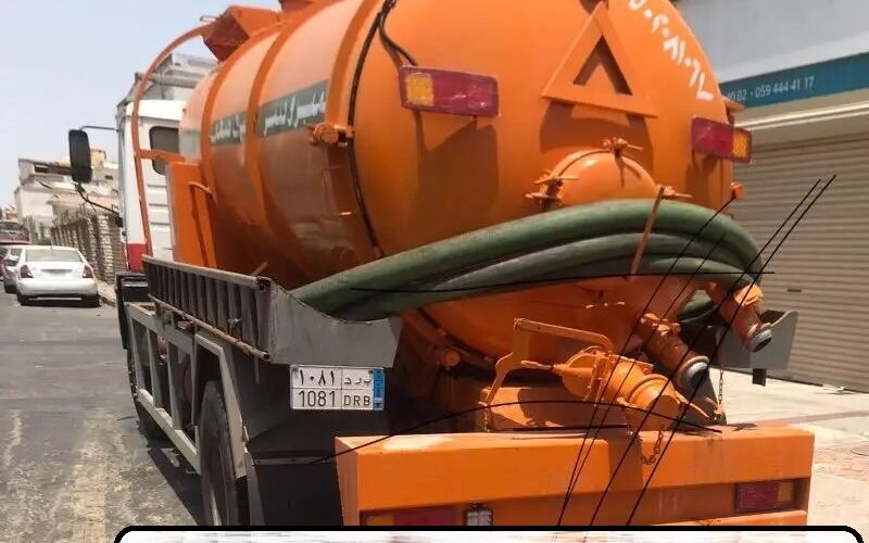 تنكر سحب مجاري في اليرموك
